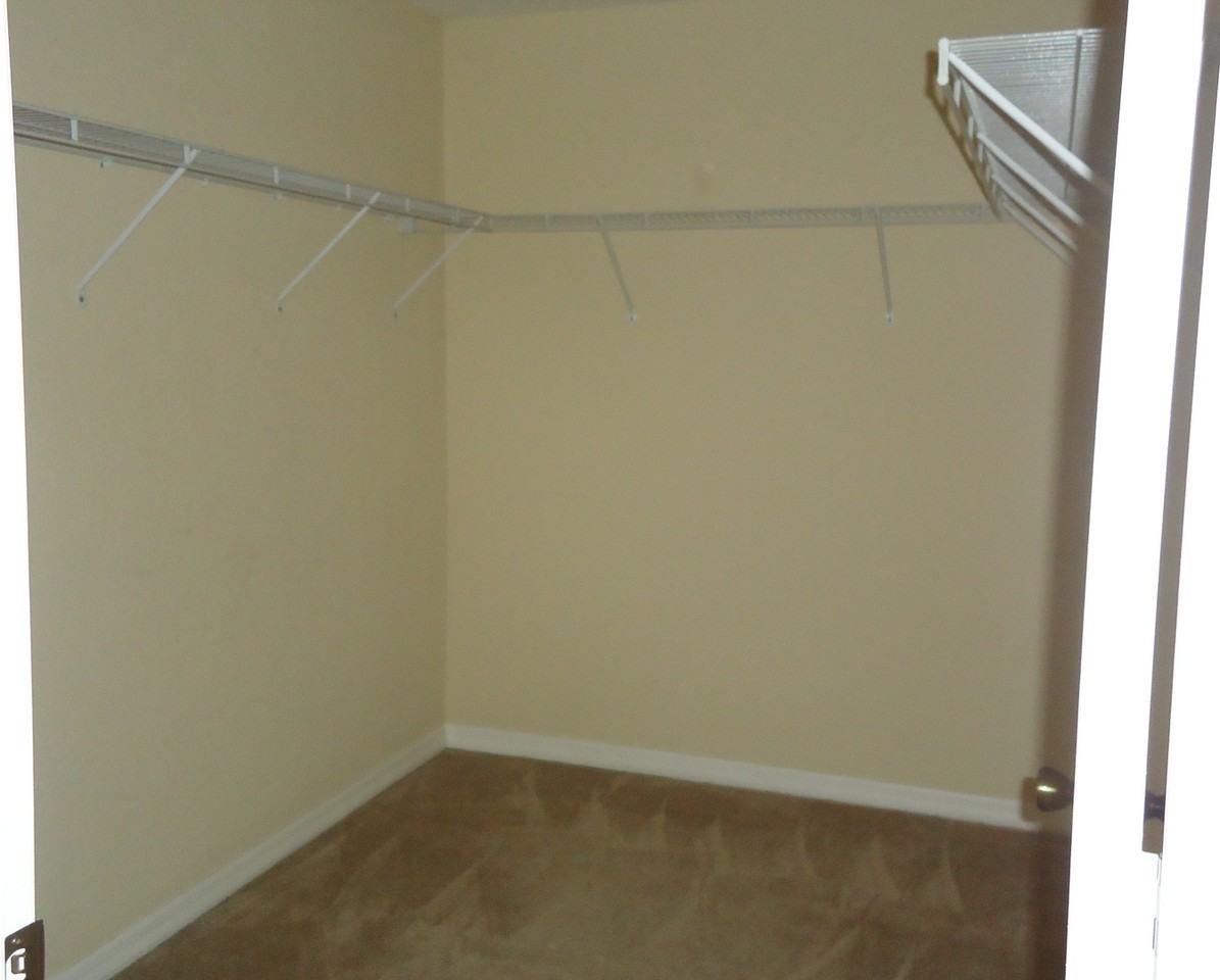 453 Cinnamon Dr - Photo 7 of 14