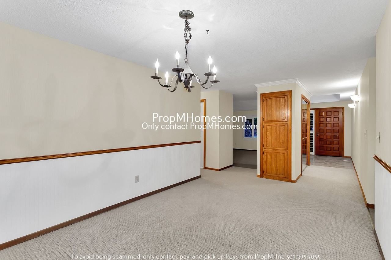 15860 Boones Way - Photo 7 of 26