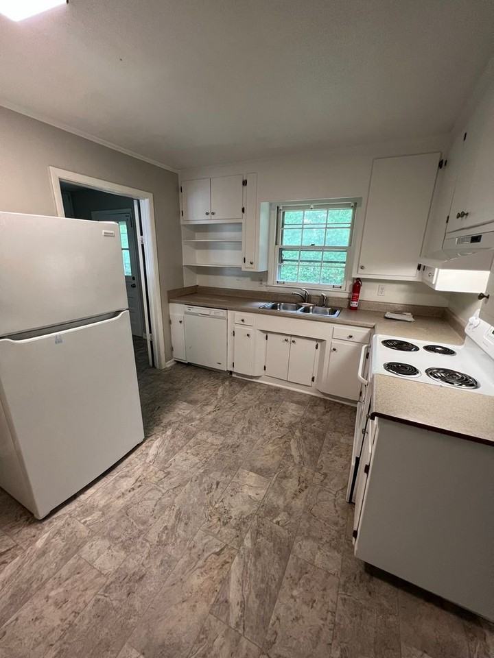 125 Brentwood Dr - Photo 5 of 15