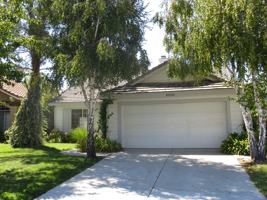 featured image of 43205 Corte Almonte