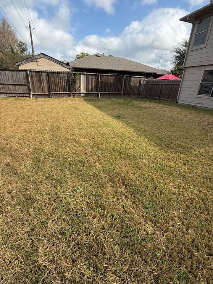 16410 Amy Ridge Rd - Photo 4 of 8