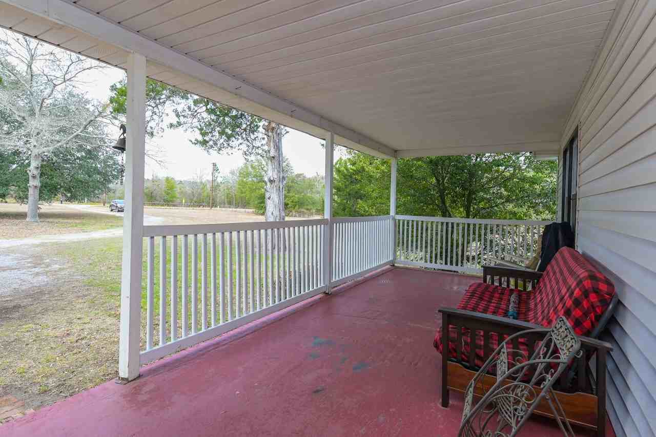 315 Gardners Terrace Rd - Photo 3 of 32