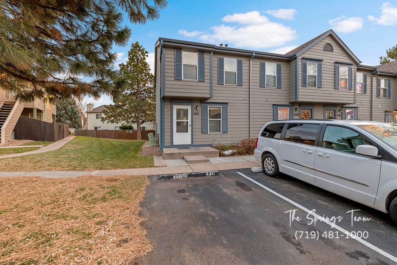 4311 Hawks Lookout Ln - Photo 2 of 34