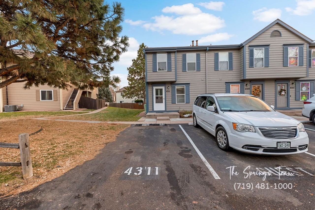 4311 Hawks Lookout Ln - Photo 3 of 34