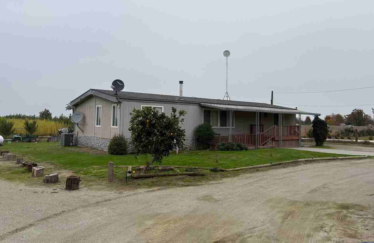 26521 Road 100 - Photo 2 of 31