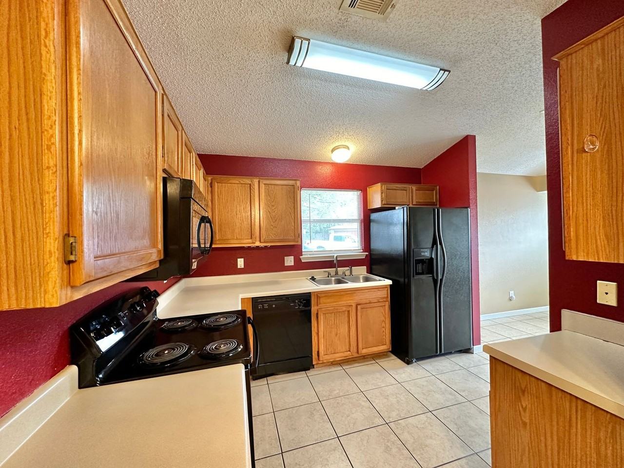 2309 Tracey Ann Ln - Photo 7 of 27