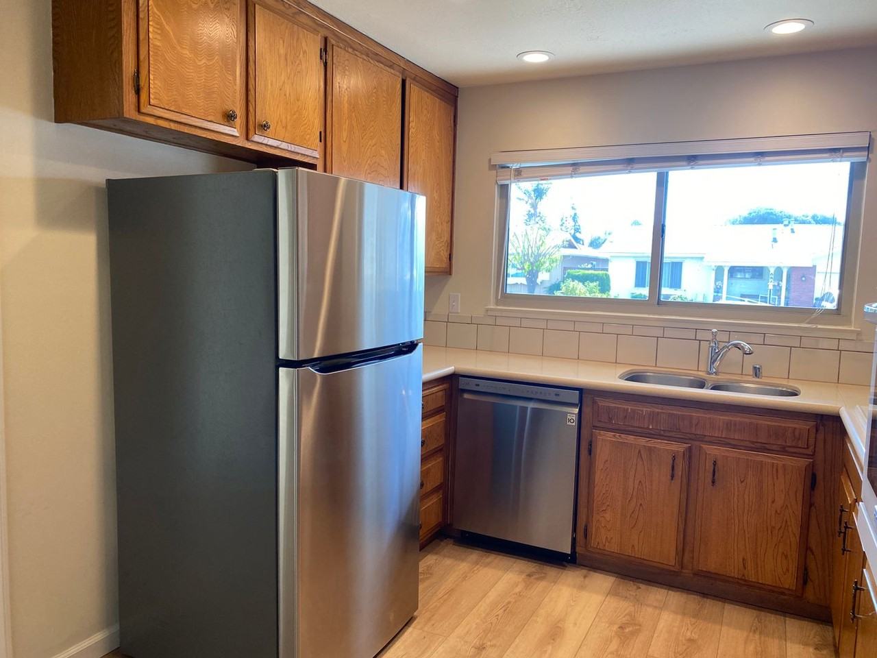 6847 Cedar Ln - Photo 4 of 25