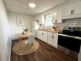 featured image of 702 E Willow St