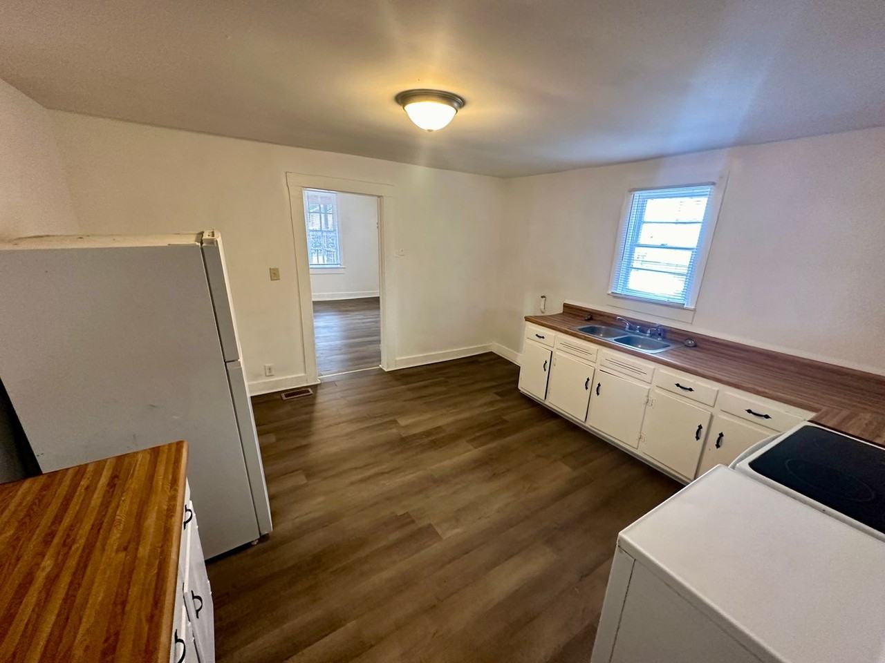 1510 Whatley St - Photo 5 of 12