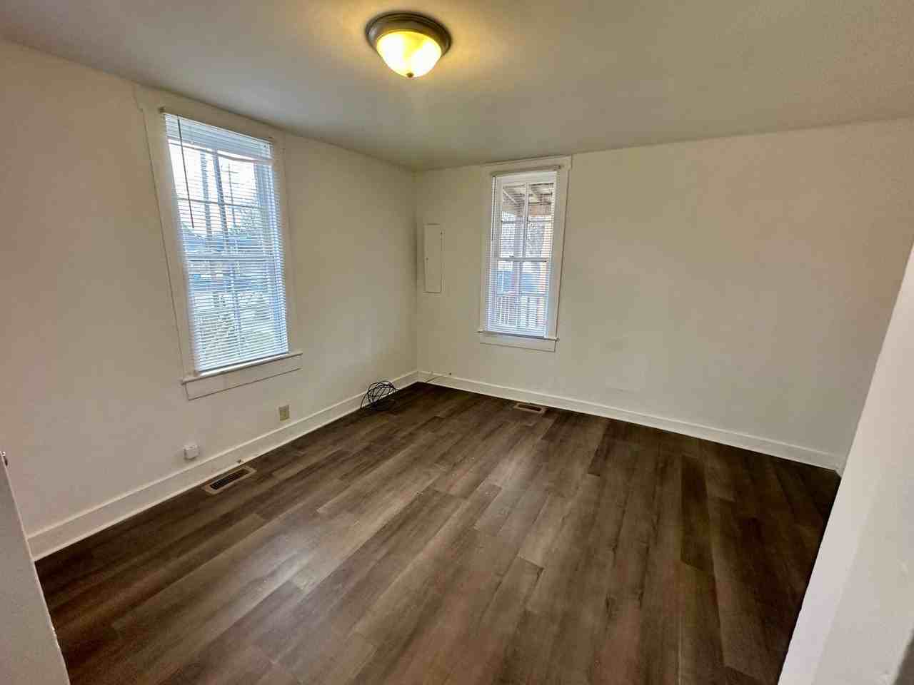 1510 Whatley St - Photo 6 of 12