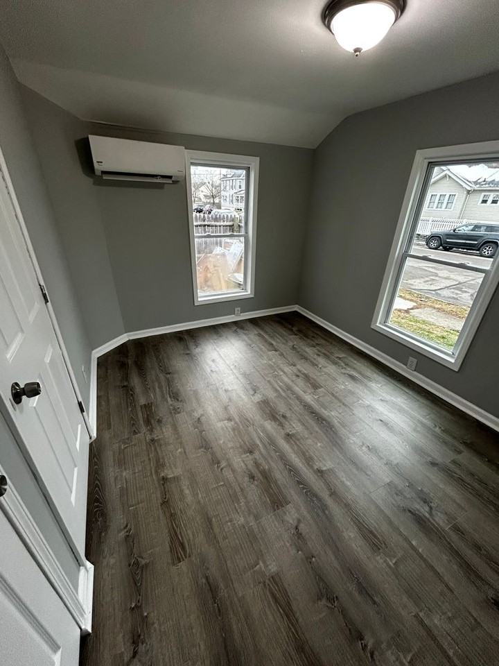 408 Hunter Ave - Photo 4 of 7