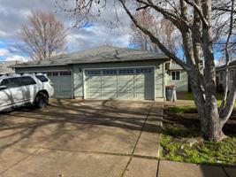 featured image of 572 Countryside Dr