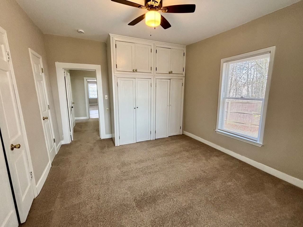 3302 N Bogan Rd - Photo 7 of 27