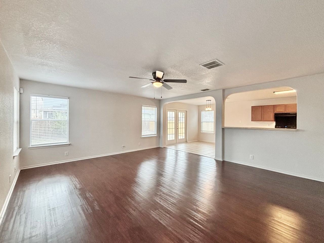 2715 Moon Rock - Photo 3 of 27