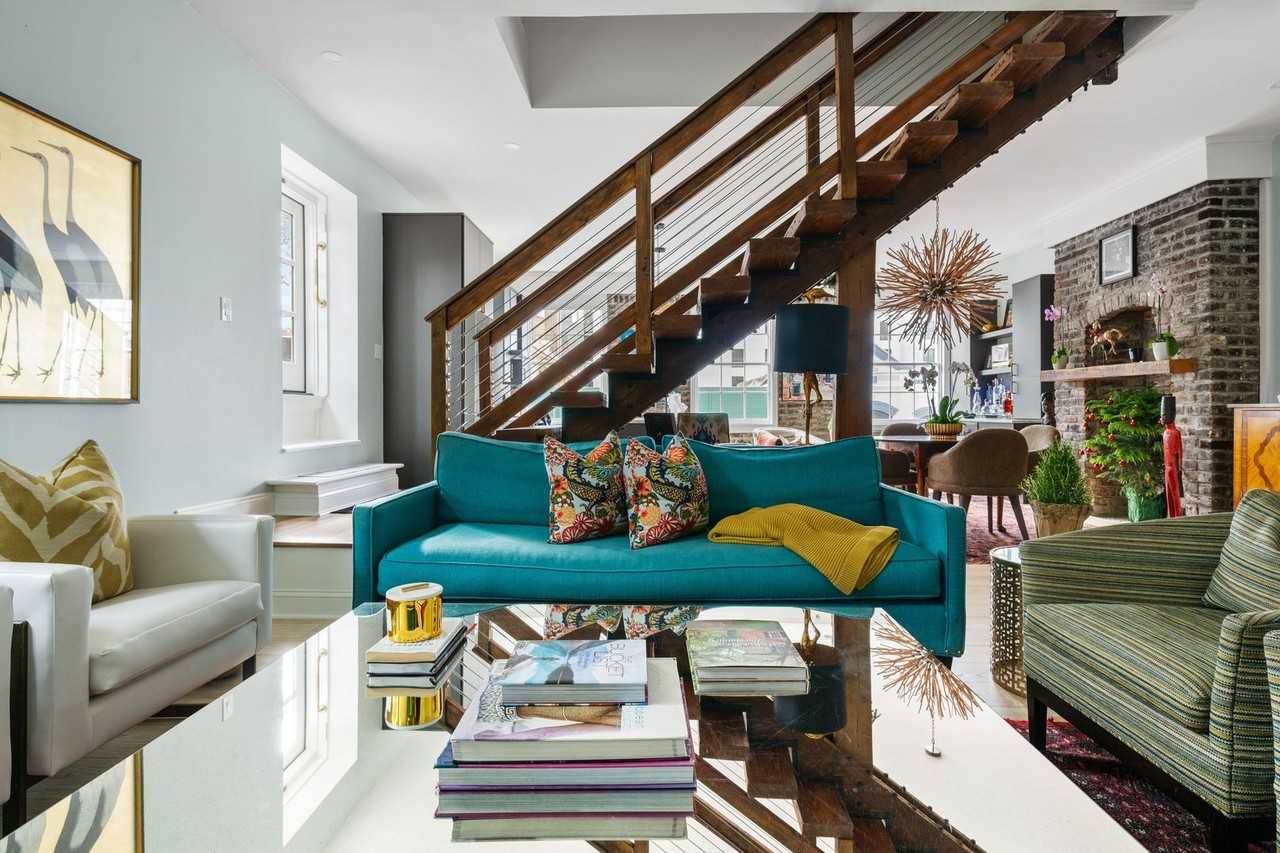 348 King St - Photo 6 of 35