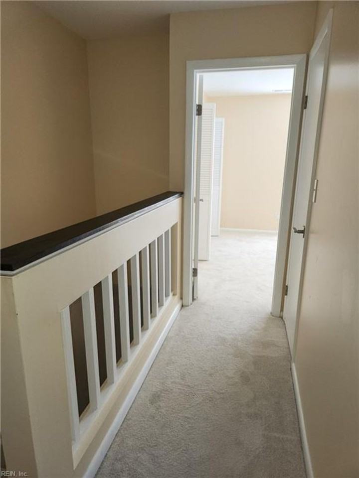 5008 Glenwood Way - Photo 4 of 29