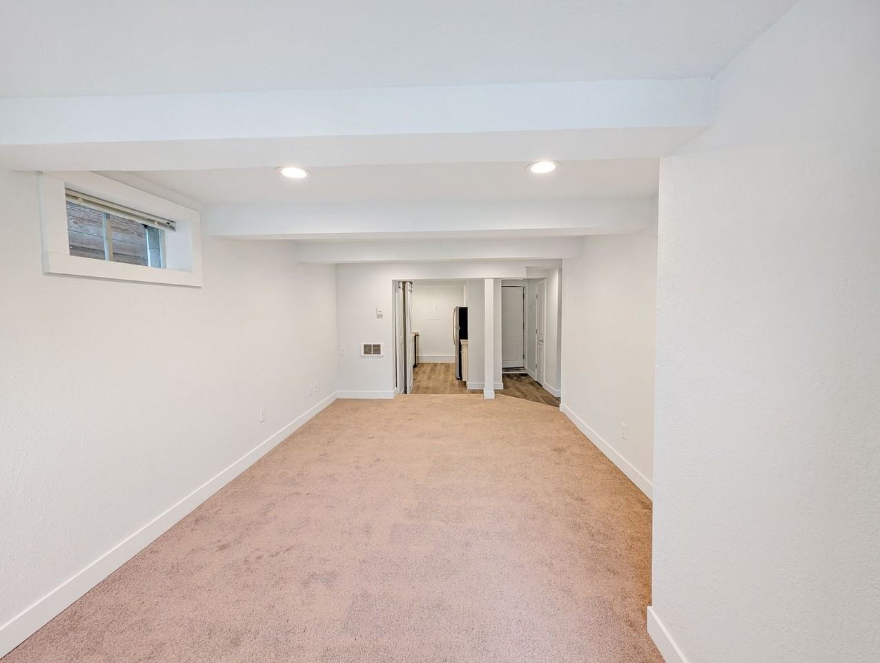 4814 Delridge Way Sw #B - Photo 2 of 12