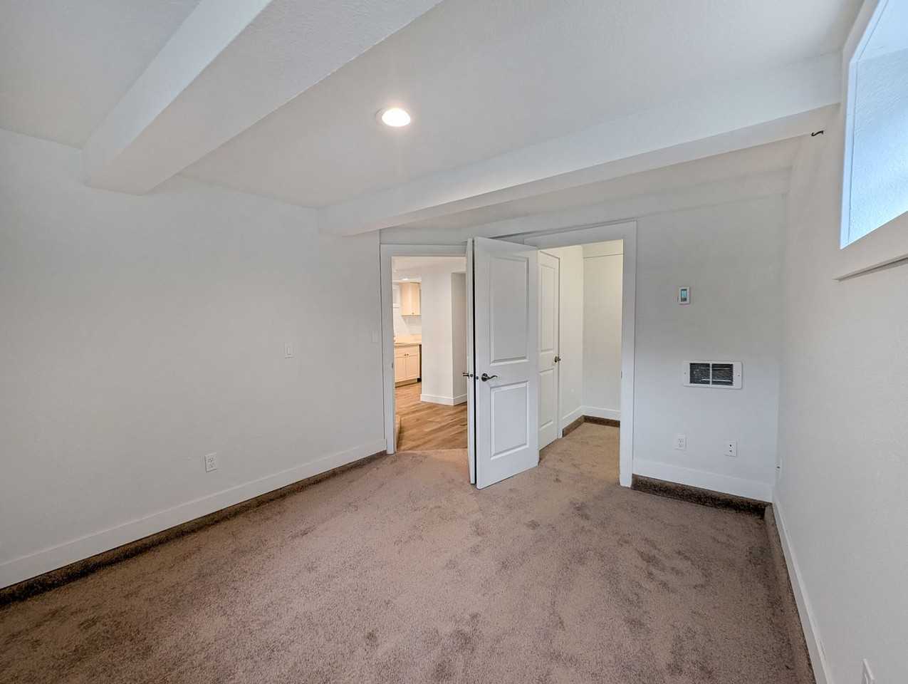 4814 Delridge Way Sw #B - Photo 7 of 12