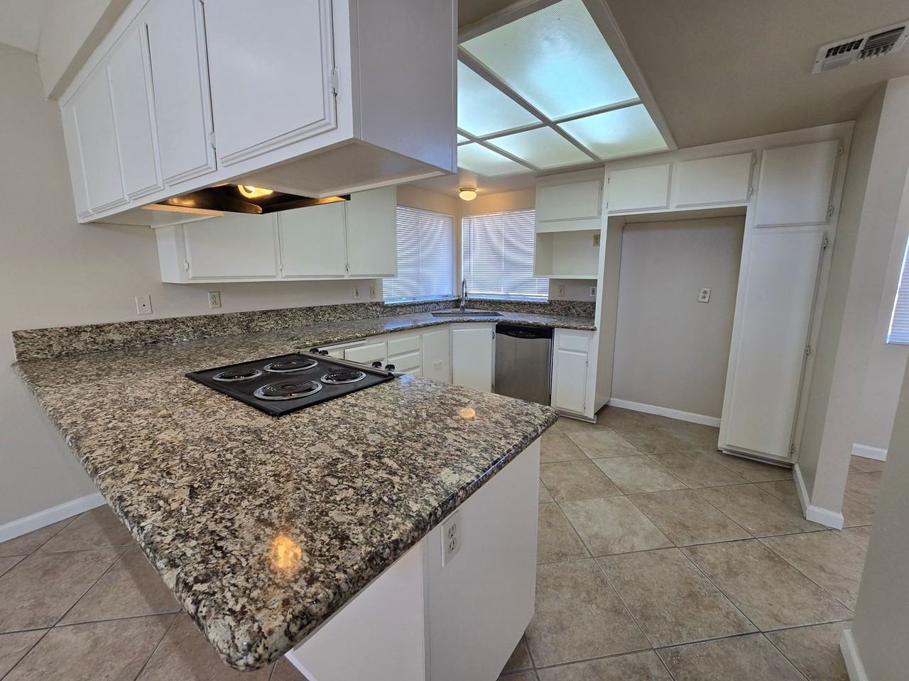 56695 Kalan Ct - Photo 4 of 14