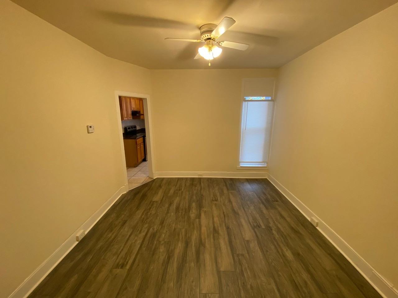 547 S Redfield St - Photo 3 of 8