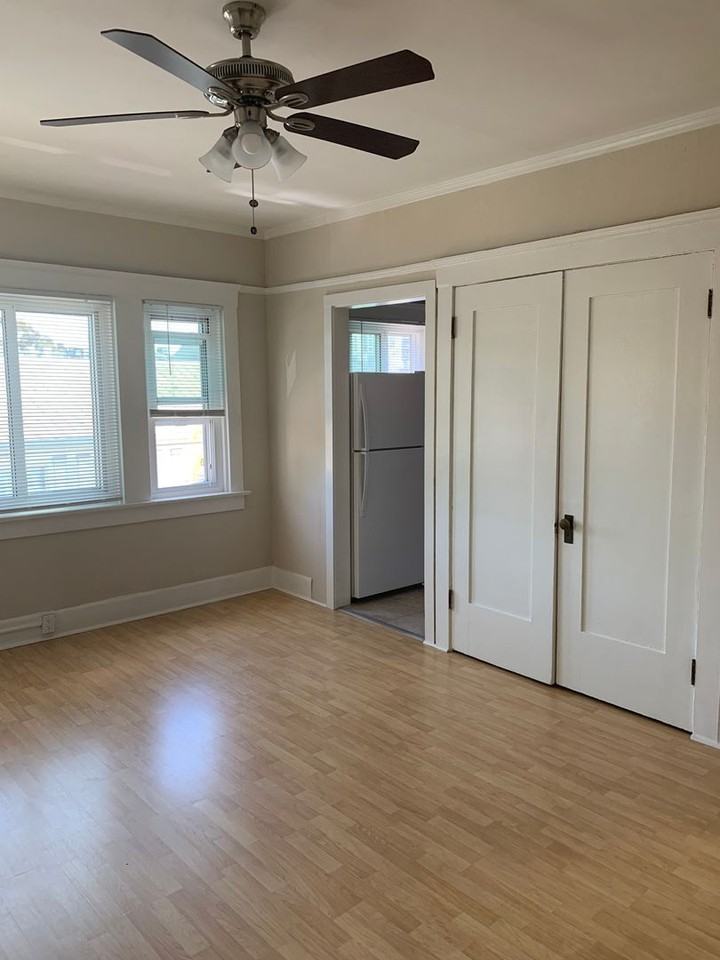 1820 4th Ave - Photo 2 of 7