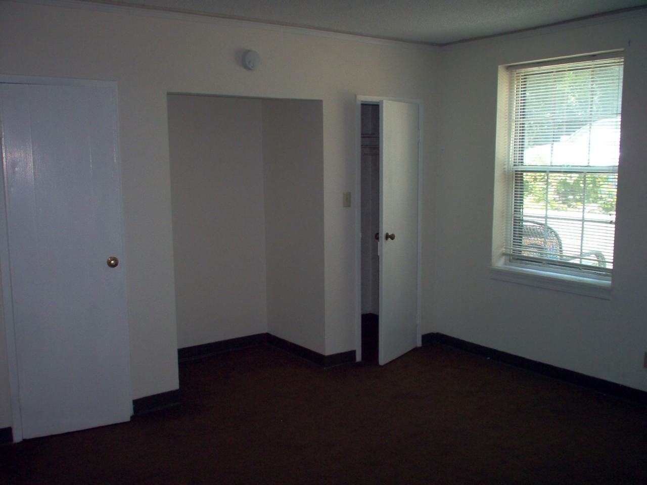 The Cherokee Apartments 1 Bed Studio/1 Bath - Photo 2 of 9