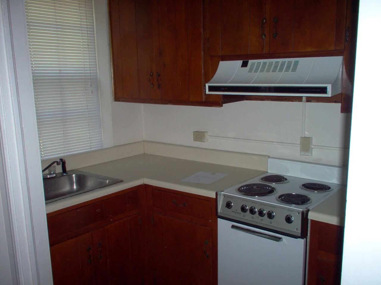 The Cherokee Apartments 1 Bed Studio/1 Bath - Photo 4 of 9