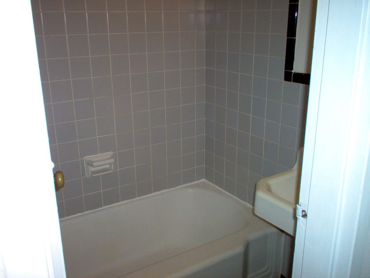 The Cherokee Apartments 1 Bed Studio/1 Bath - Photo 5 of 9