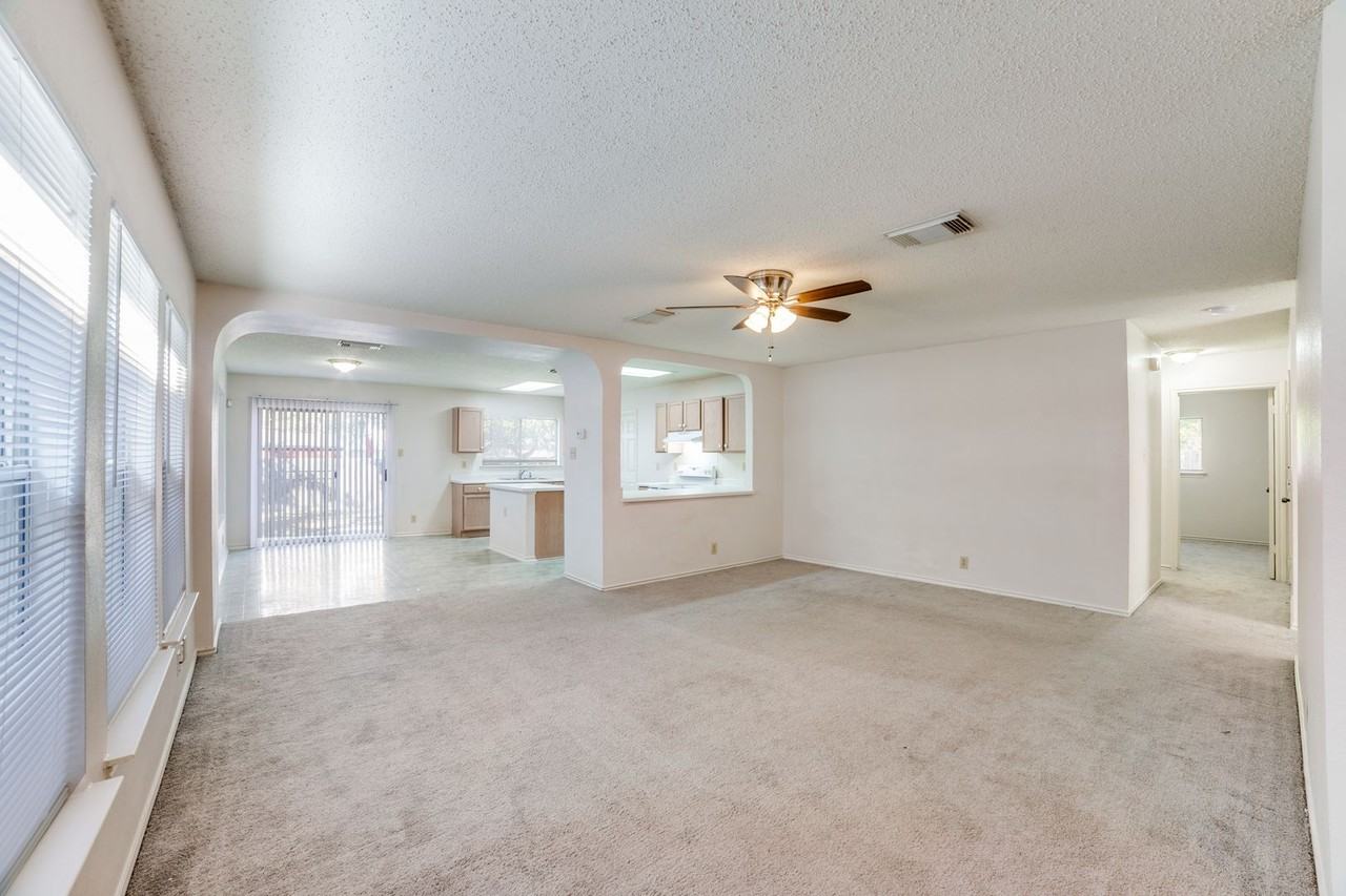 6939 Misty Brk - Photo 6 of 25