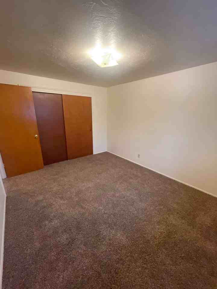 32000 Pineway Rd #2 - Photo 7 of 21