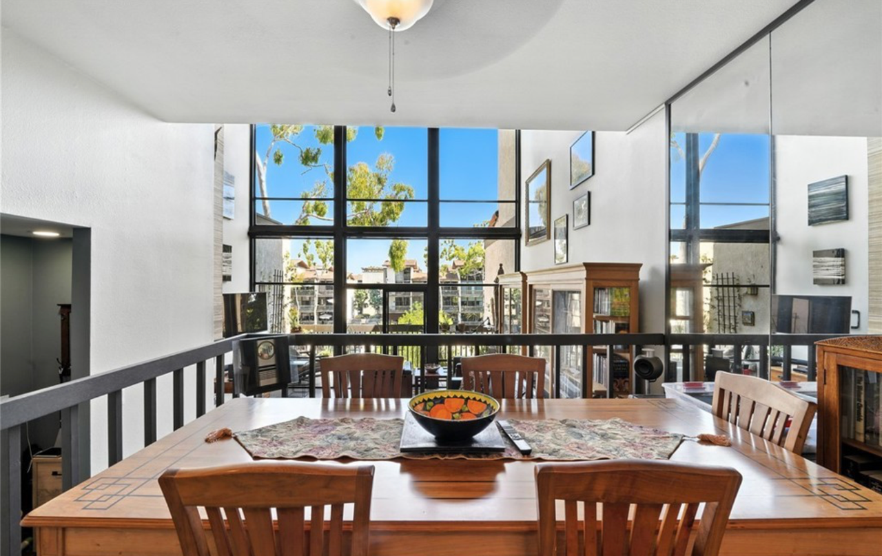 7322 Marina Pacifica Dr N - Photo 2 of 7