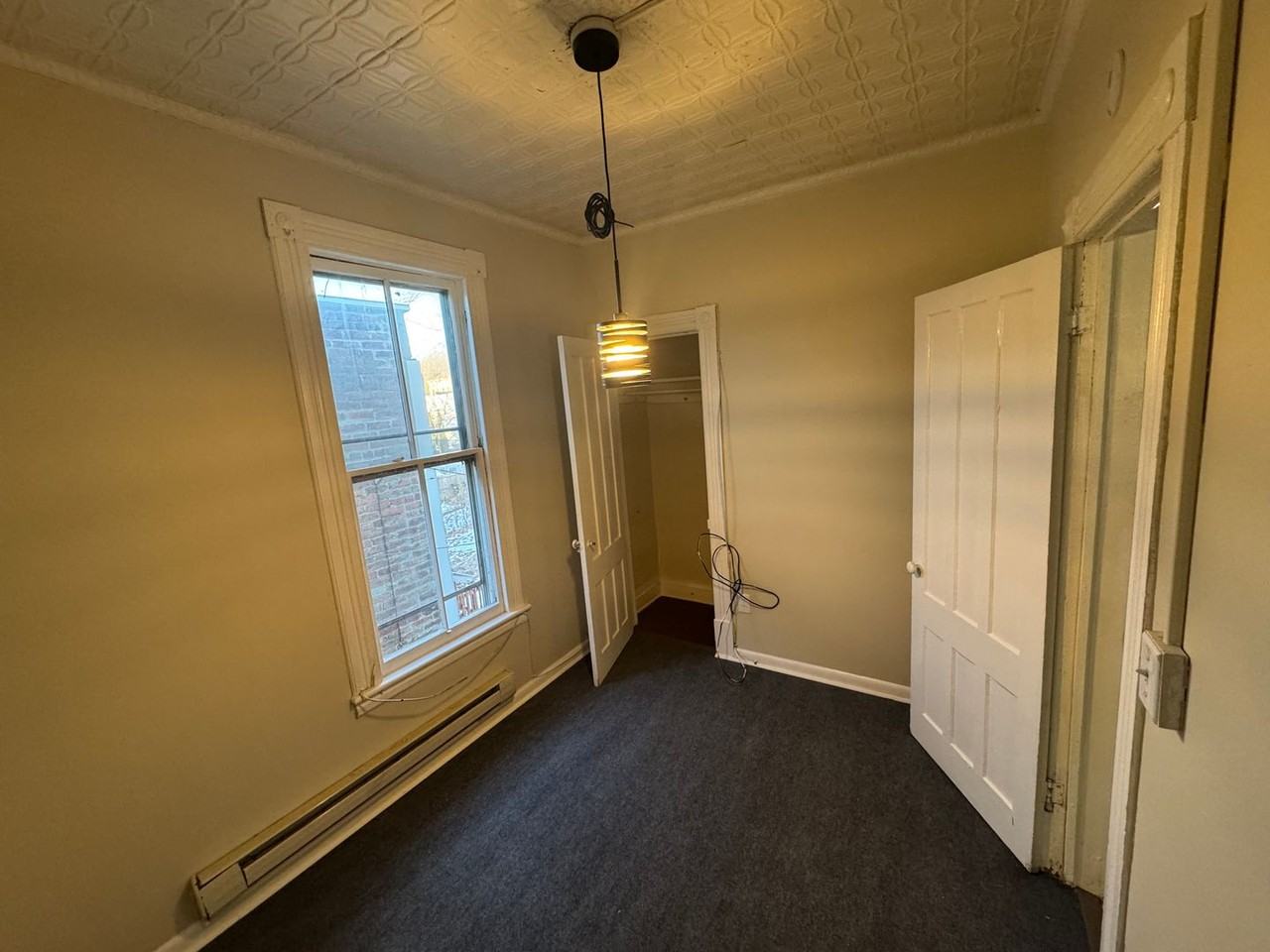 560 2nd St - Photo 6 of 11