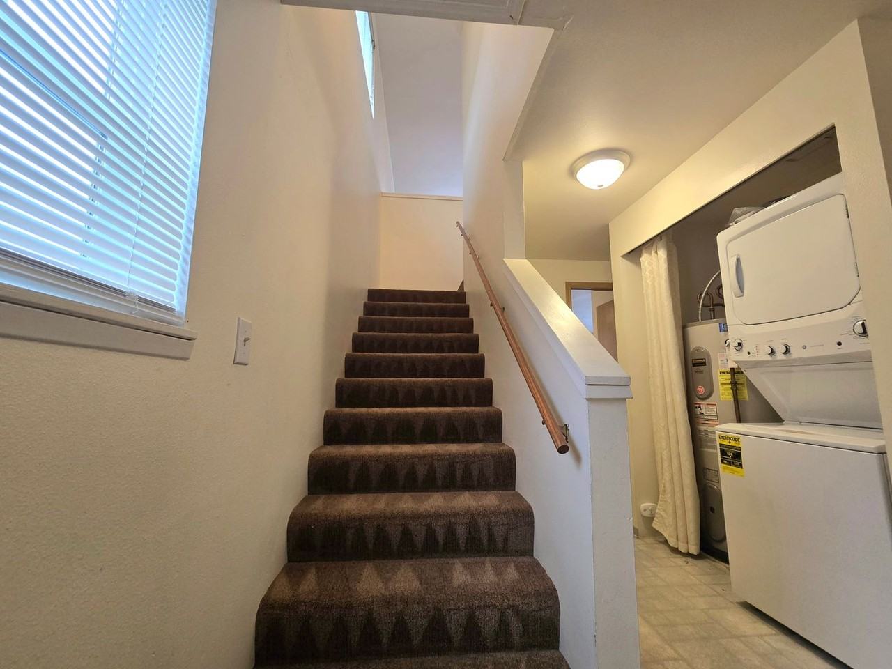 8326 Hennings Dr - Photo 6 of 16