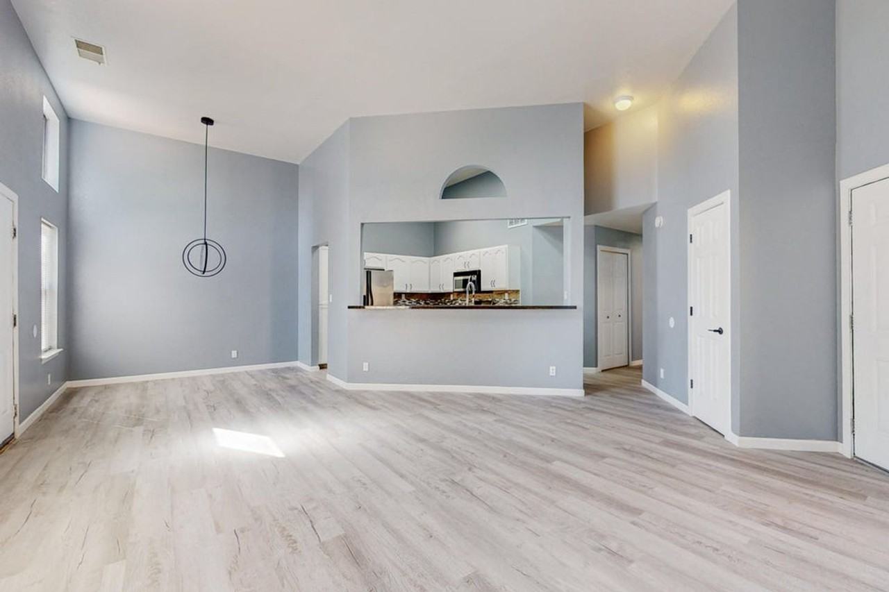 5228 Saratoga Ct Nw - Photo 4 of 13