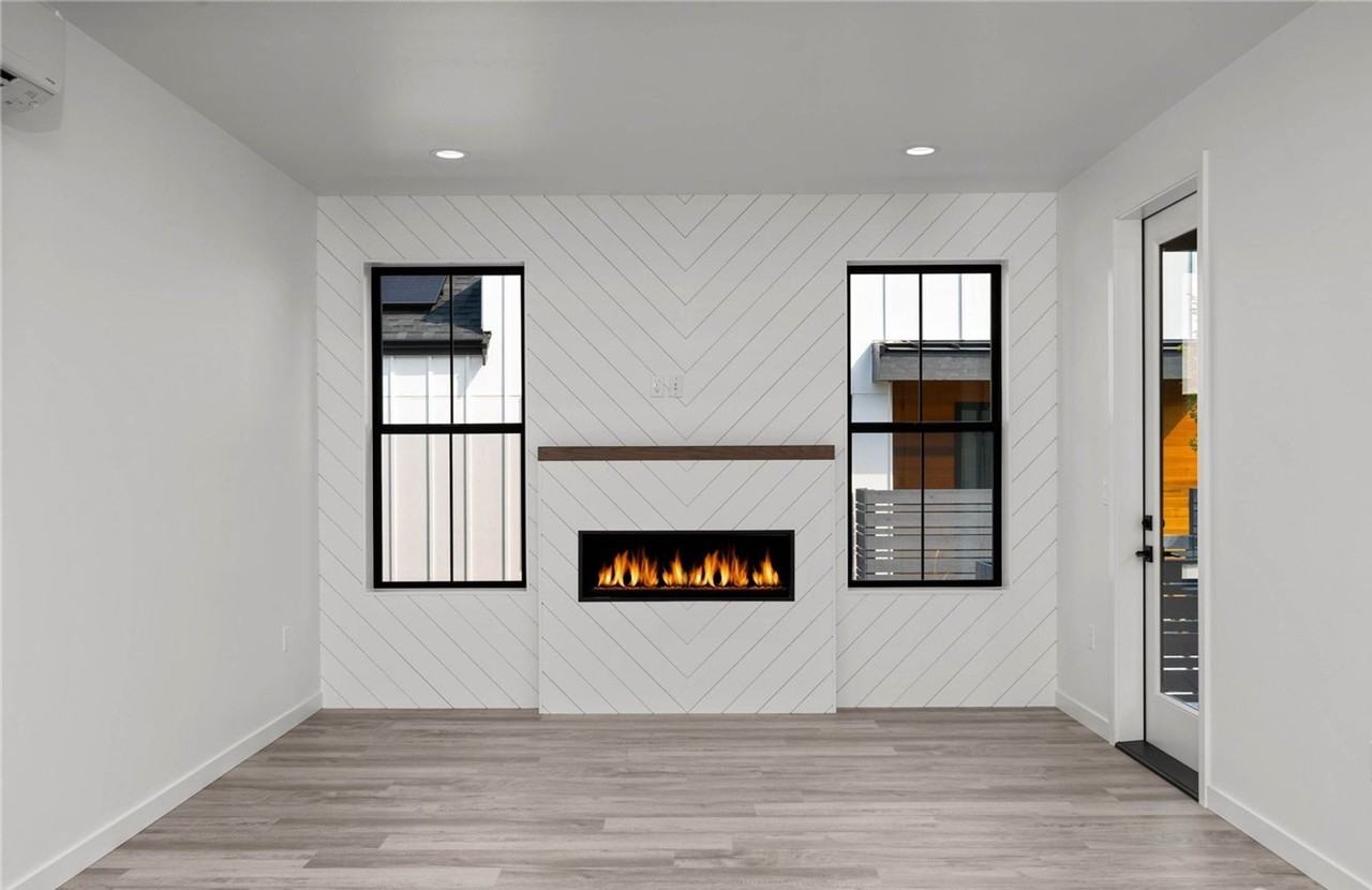 3906 Crosswinds Ct - Photo 4 of 14