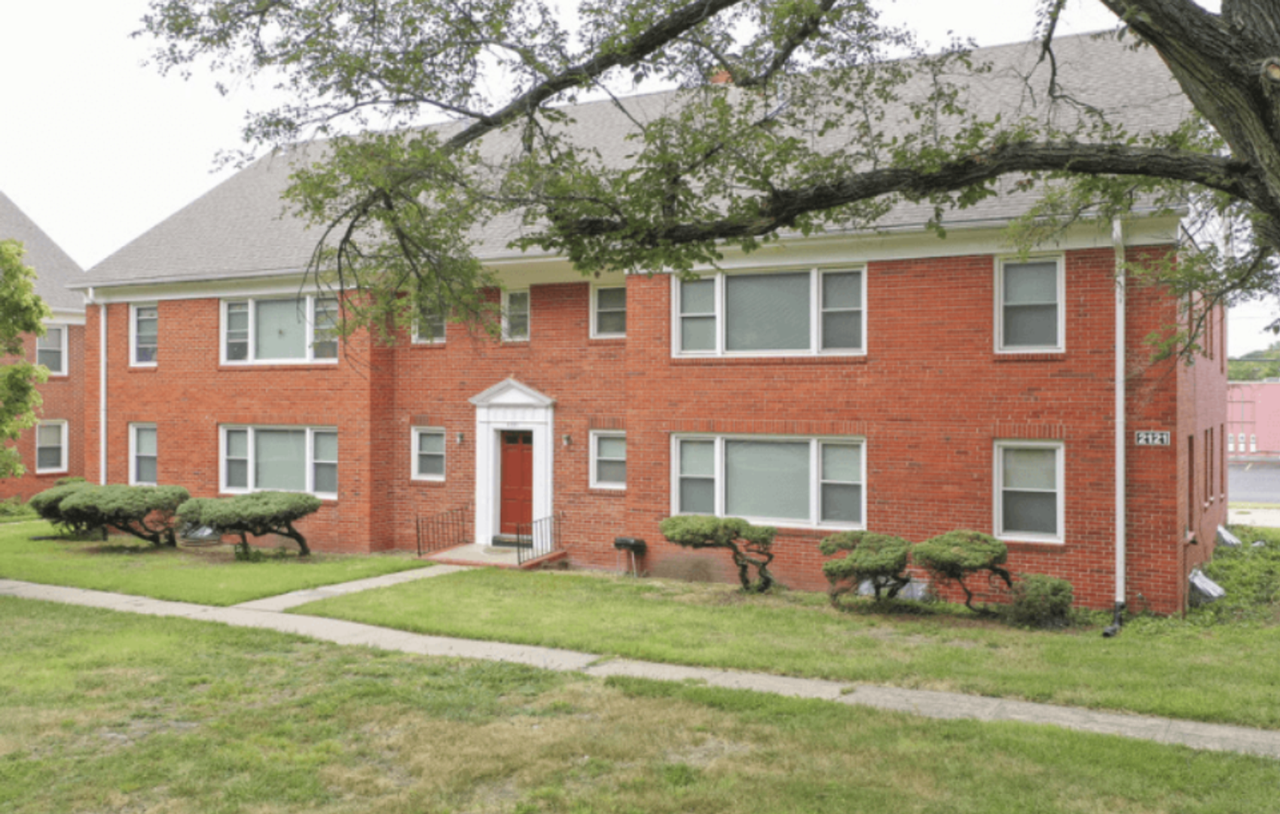 Washburn MacVicar - Photo 2 of 2