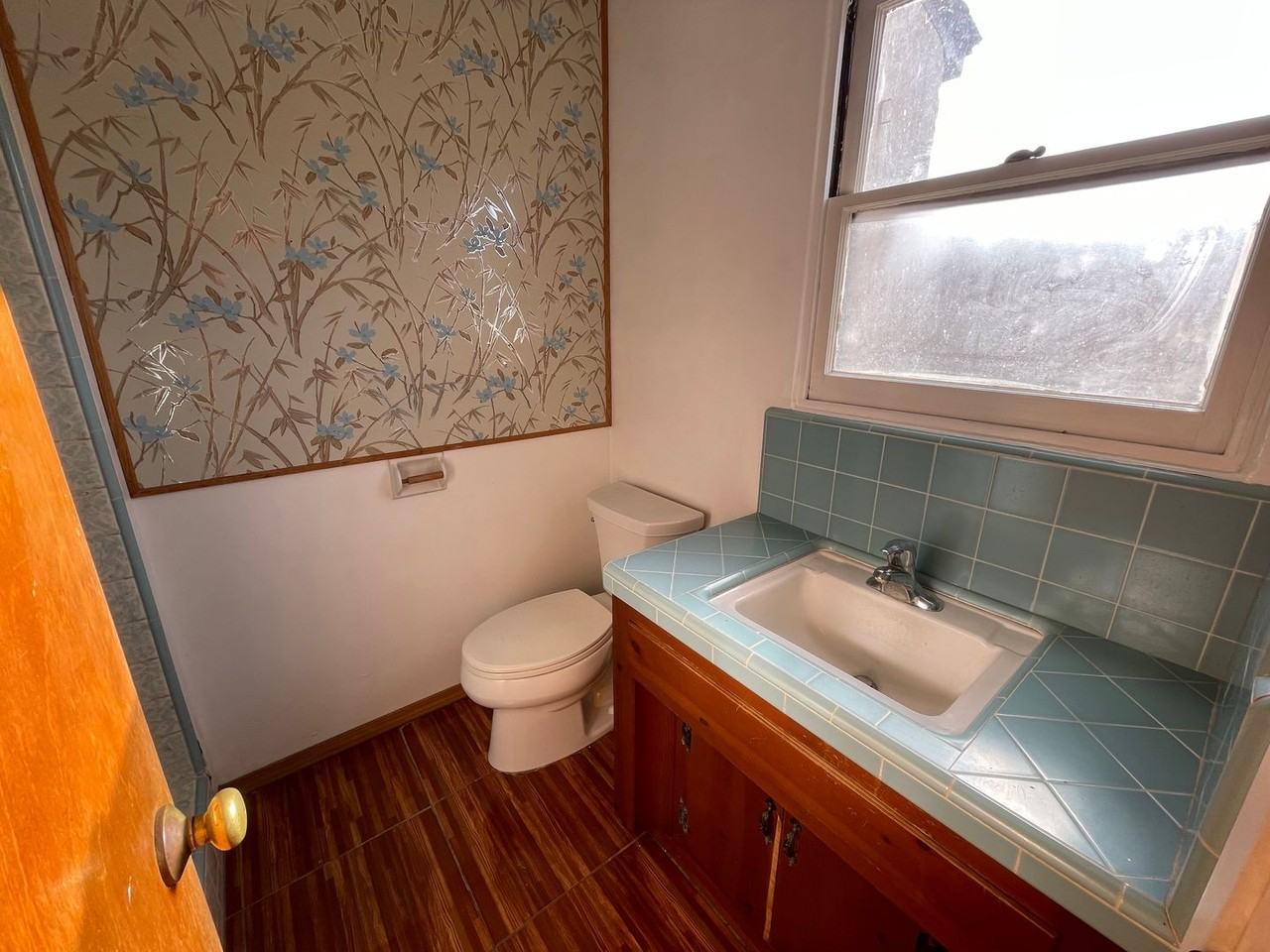 4687 Santa Cruz Ave - Photo 7 of 11