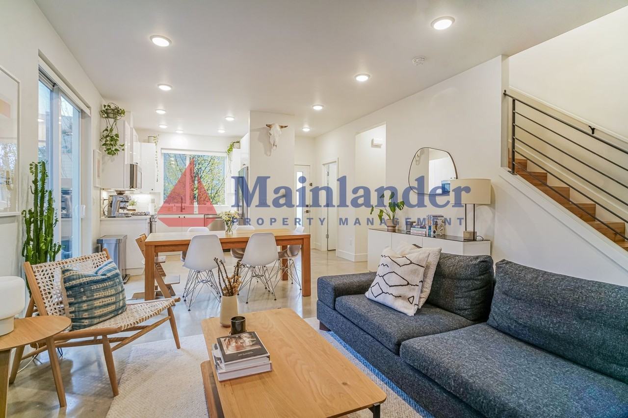 3927 Se Franklin Ct - Photo 2 of 17