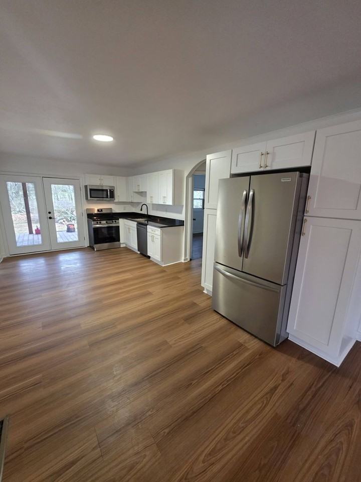 986 Old Mail Rd - Photo 6 of 22