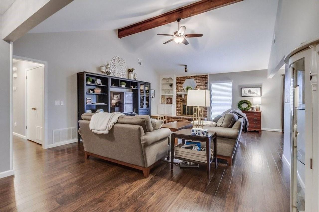 1332 Chimney Hill Rd - Photo 5 of 28