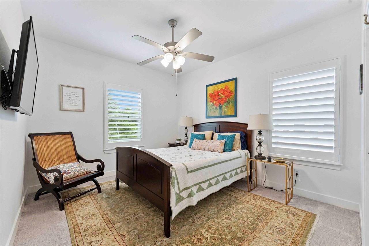 1806 Pleasant Grove Dr - Photo 5 of 30