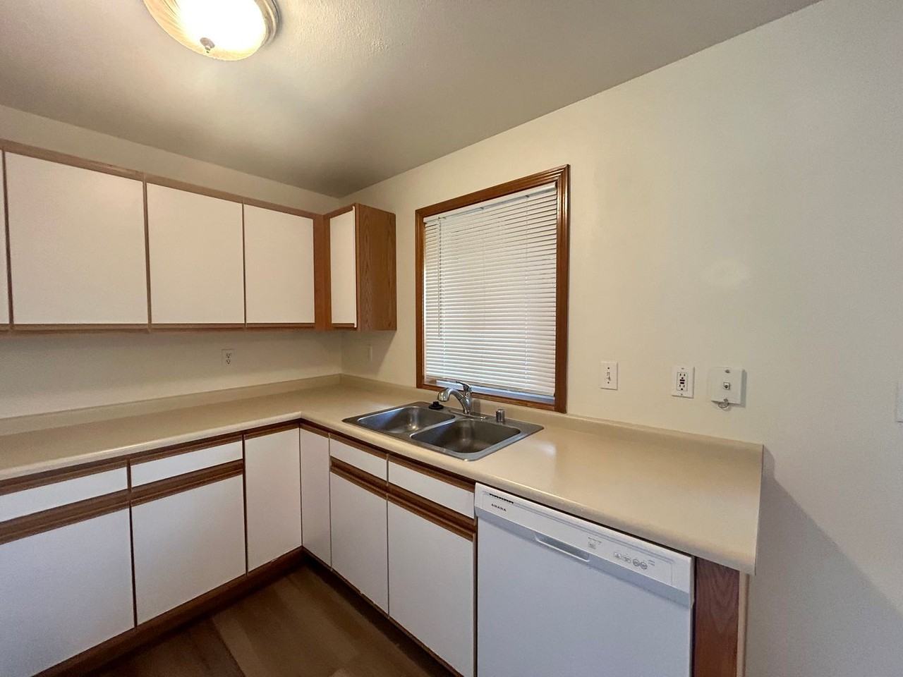 4241 Wintergreen Ln #115 - Photo 3 of 25