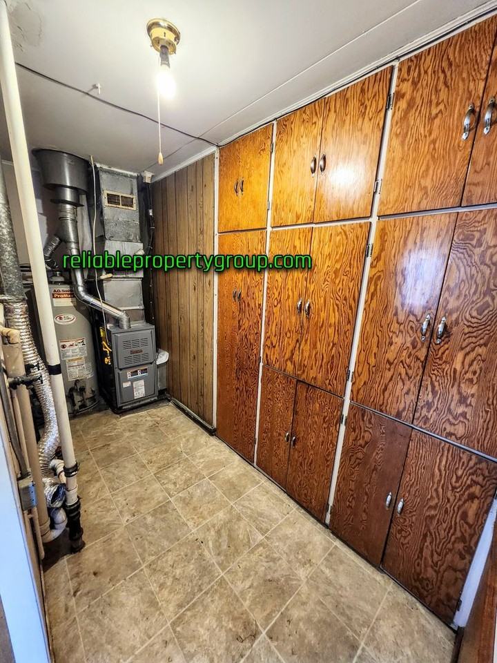 2423 Charlotte Ave - Photo 7 of 13