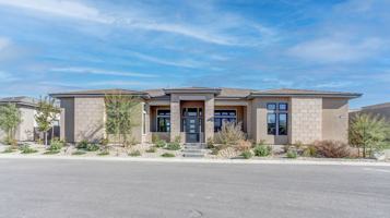 featured image of 4778 Outlook Peak St