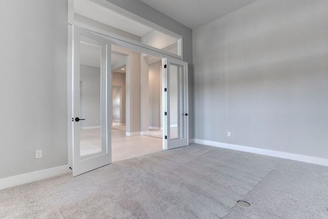 4778 Outlook Peak St - Photo 4 of 50