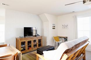 2018 Cornelius Aly - Photo 1 of 1