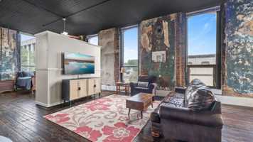 featured image of 213 Olive St