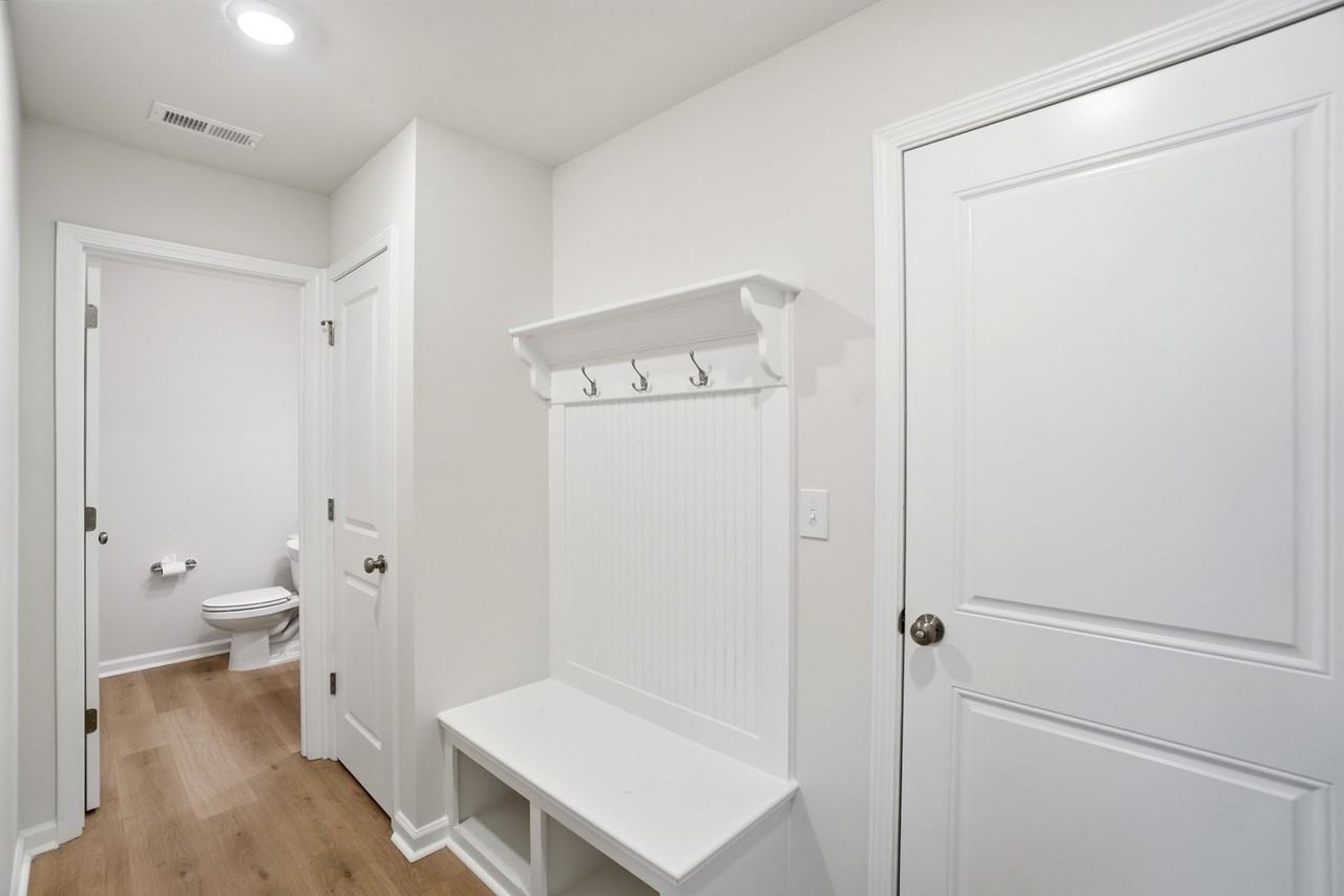 5033 Sunnybrae Pl - Photo 6 of 34