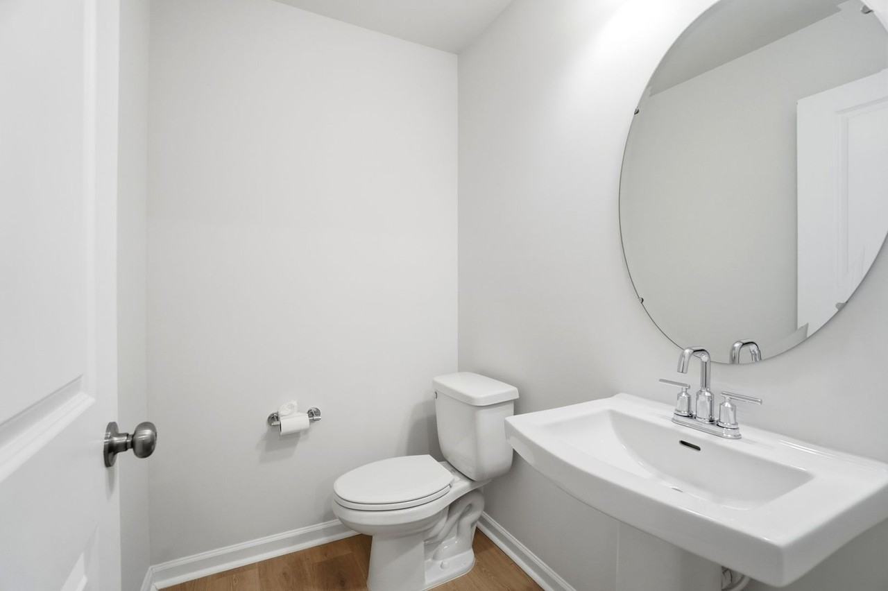 5033 Sunnybrae Pl - Photo 7 of 34