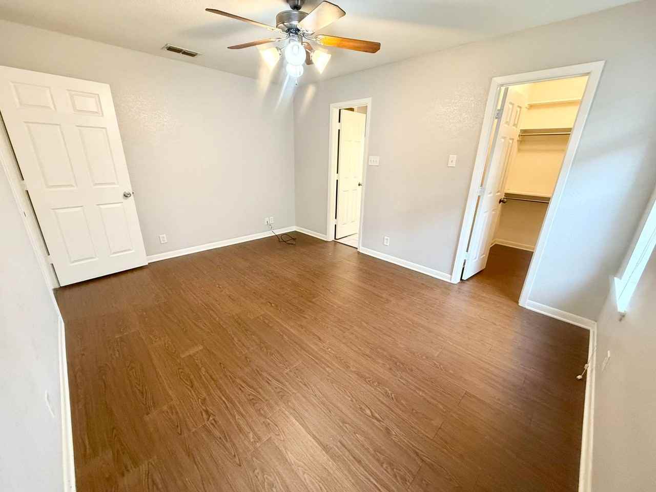 801B Hickory St - Photo 7 of 15